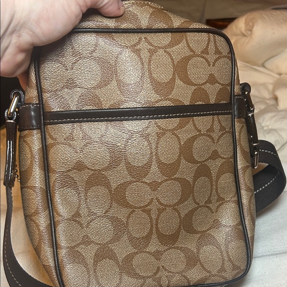 NWOT Coach Heritage Stripe Flight Shoulder Bag - Picture 7 of 7